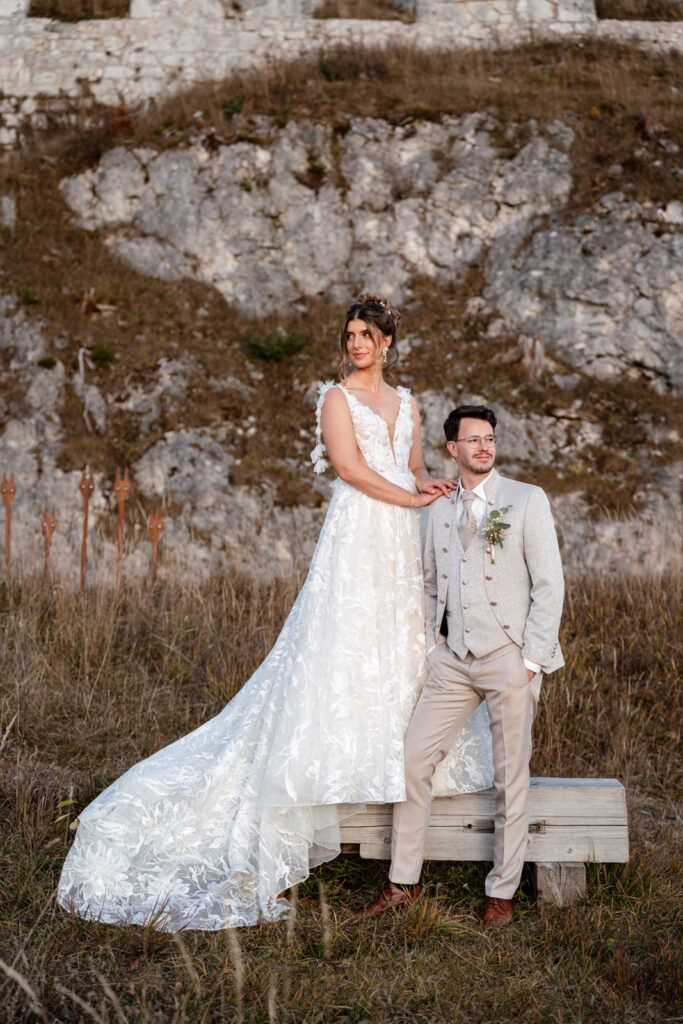 Moderner Alpine Chic für Paare die stilvoll heiraten in den Alpen